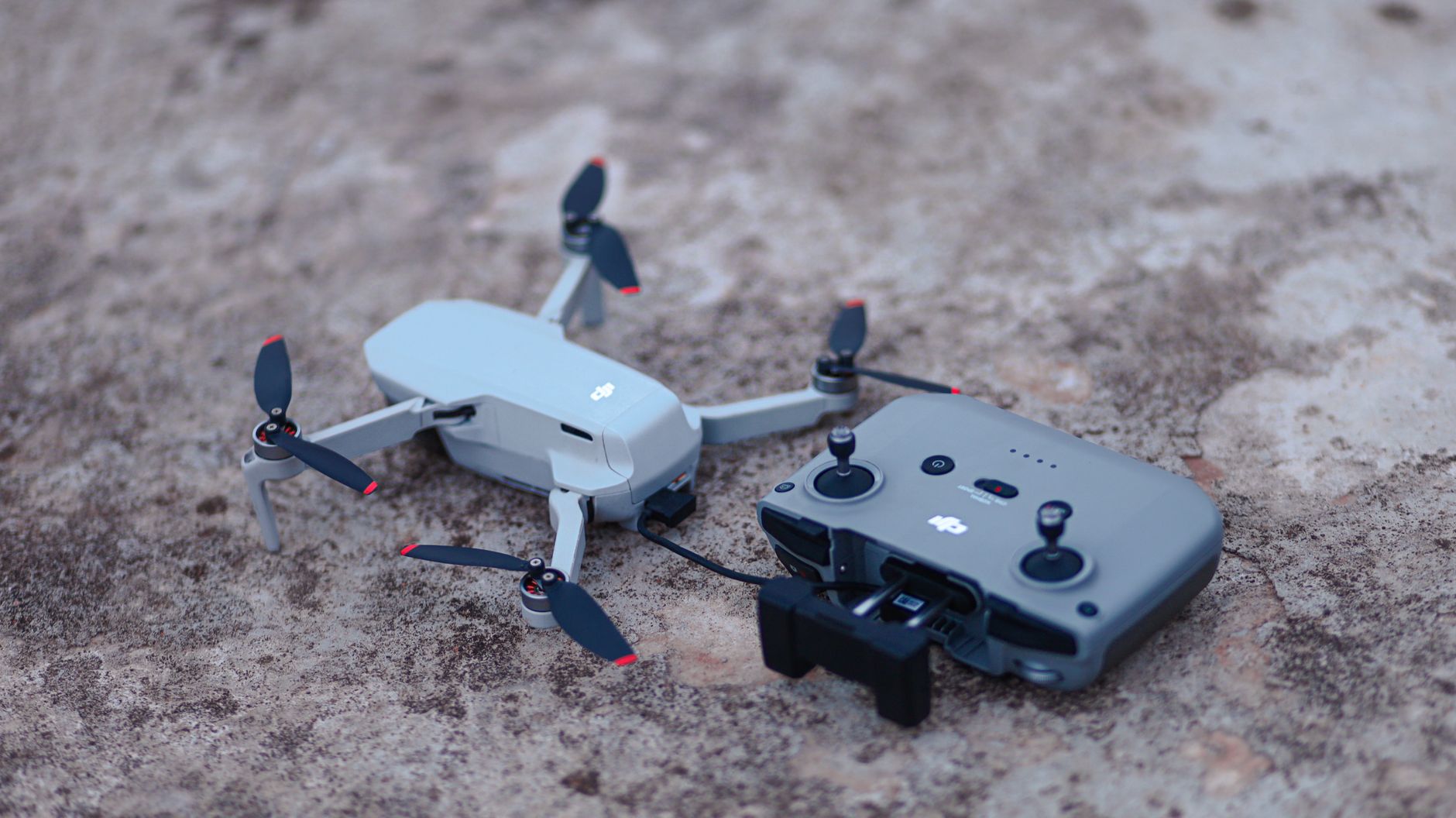 Gemini Robotics-ER 1.6: Powering real-world robotics tasks through enhanced embodied reasoning