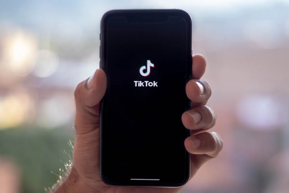 to use AI agents for marketing