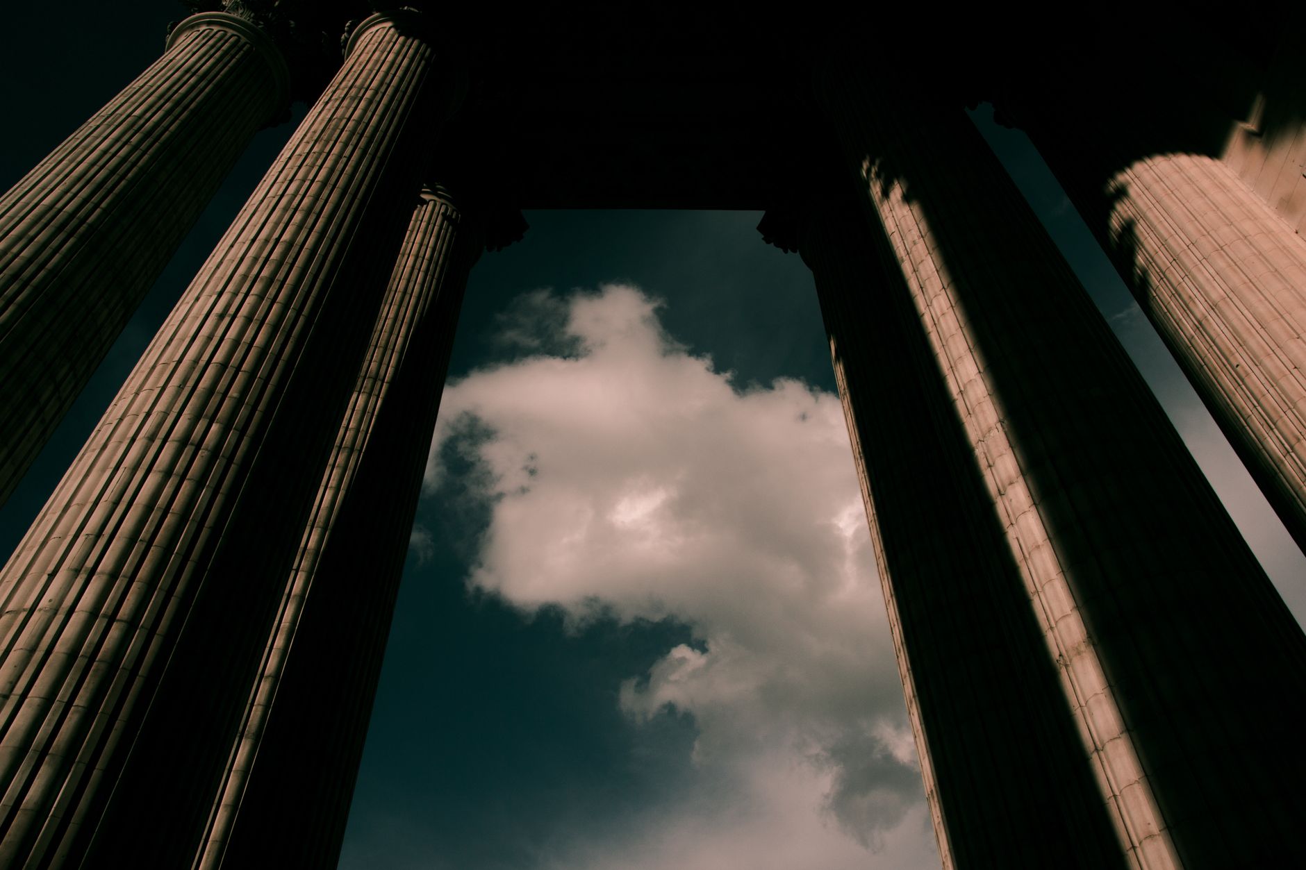 The Inference Cloud Memory Layer: A Technical Dive into DigitalOcean Managed Databases