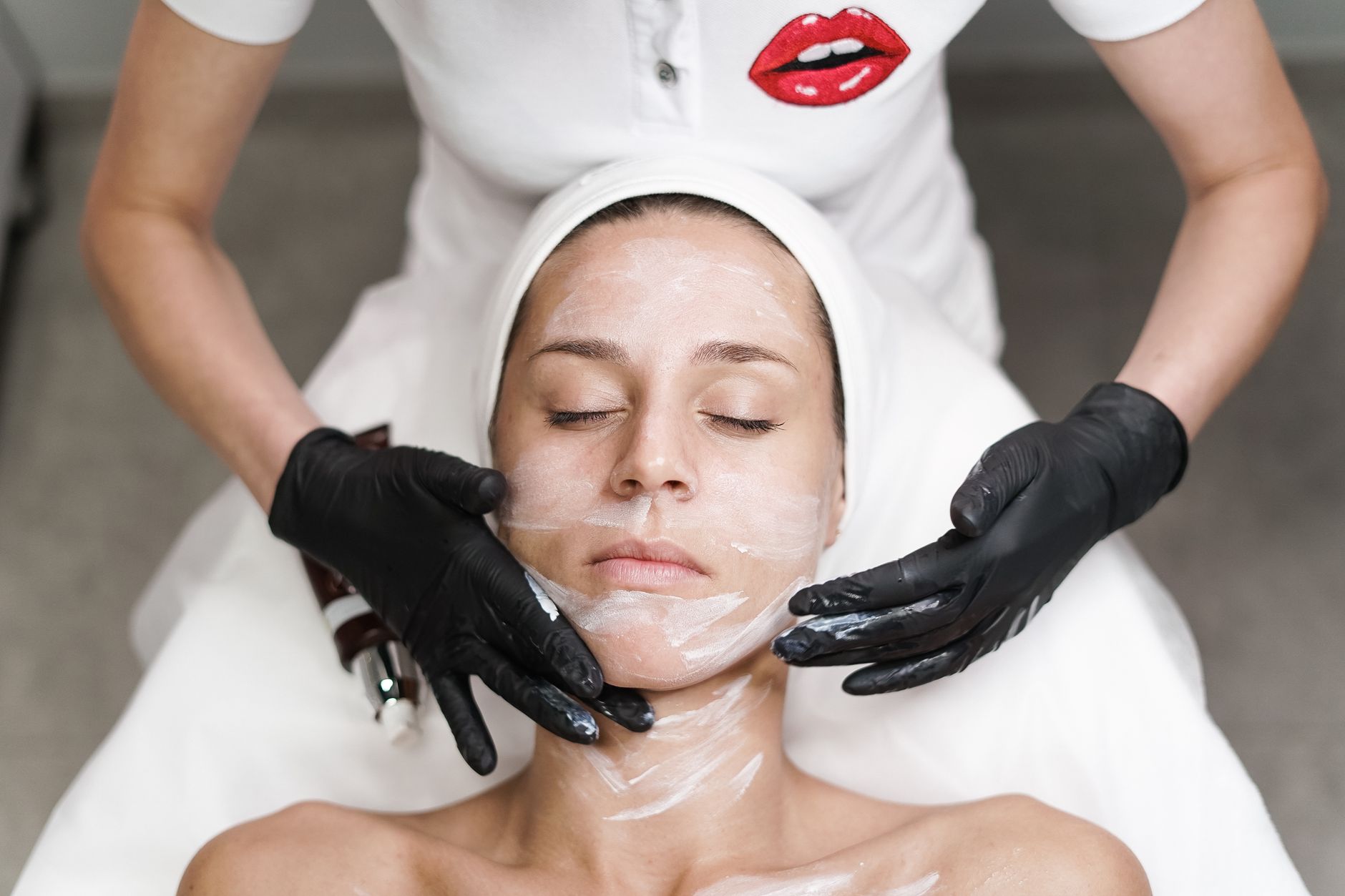 Beauty booking startup Fresha hits $1B valuation with KKR backing