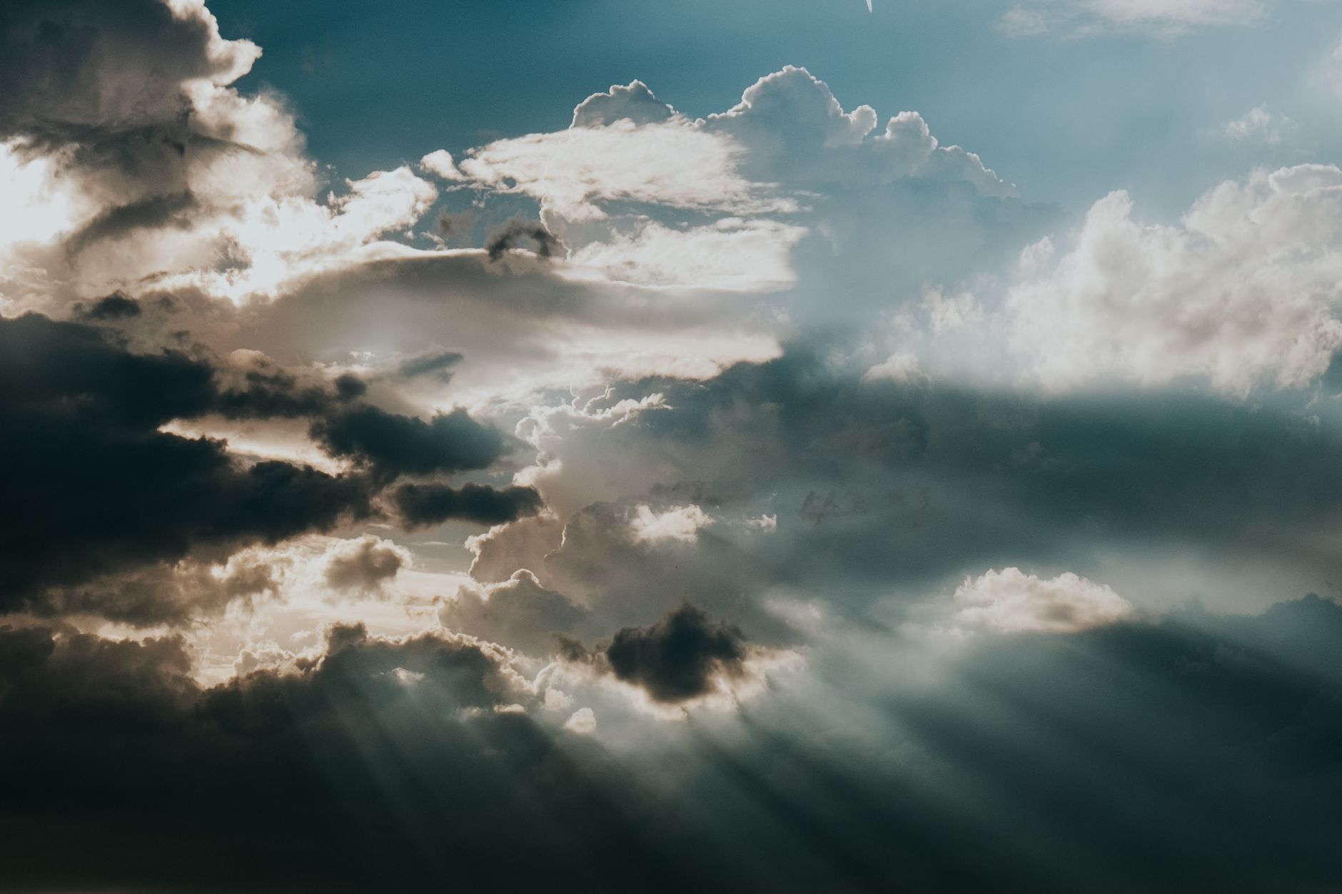 Cloudflare DDoS Threat Report H1 2026: 1 Tbps attacks soar as DNS floods and geopolitical tensions drive a new wave