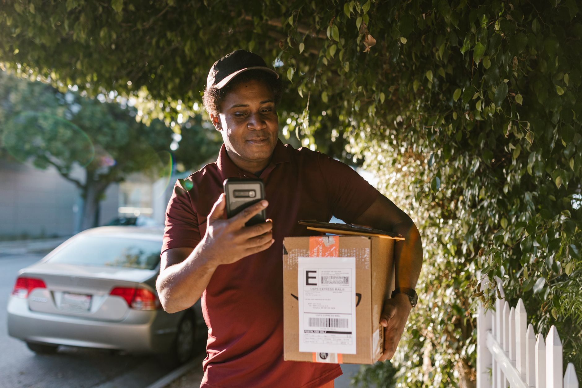 Amazon Quick now supports approval policies for sharing