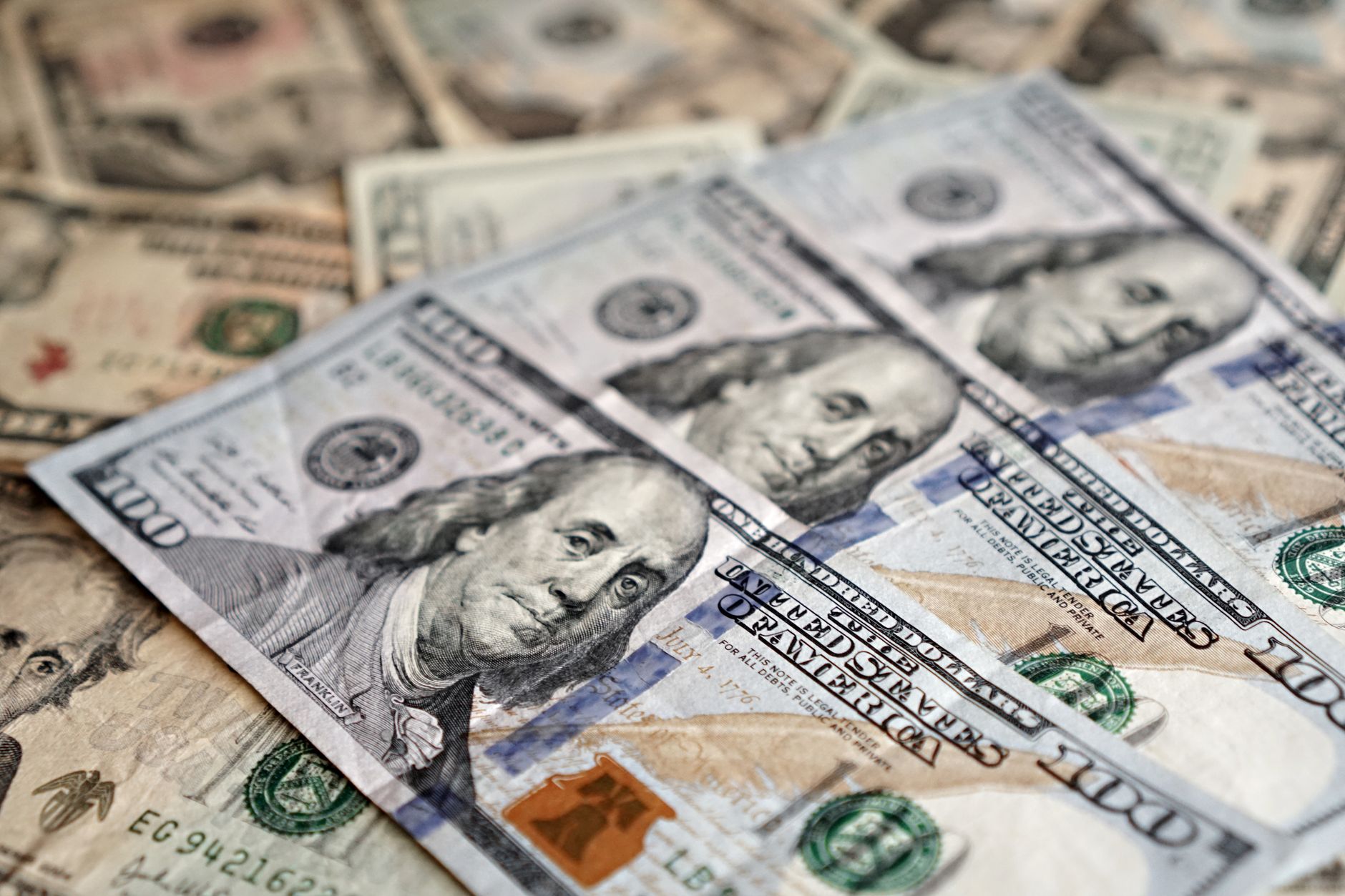 to close $100K+ enterprise deals, step by step | Jen Abel