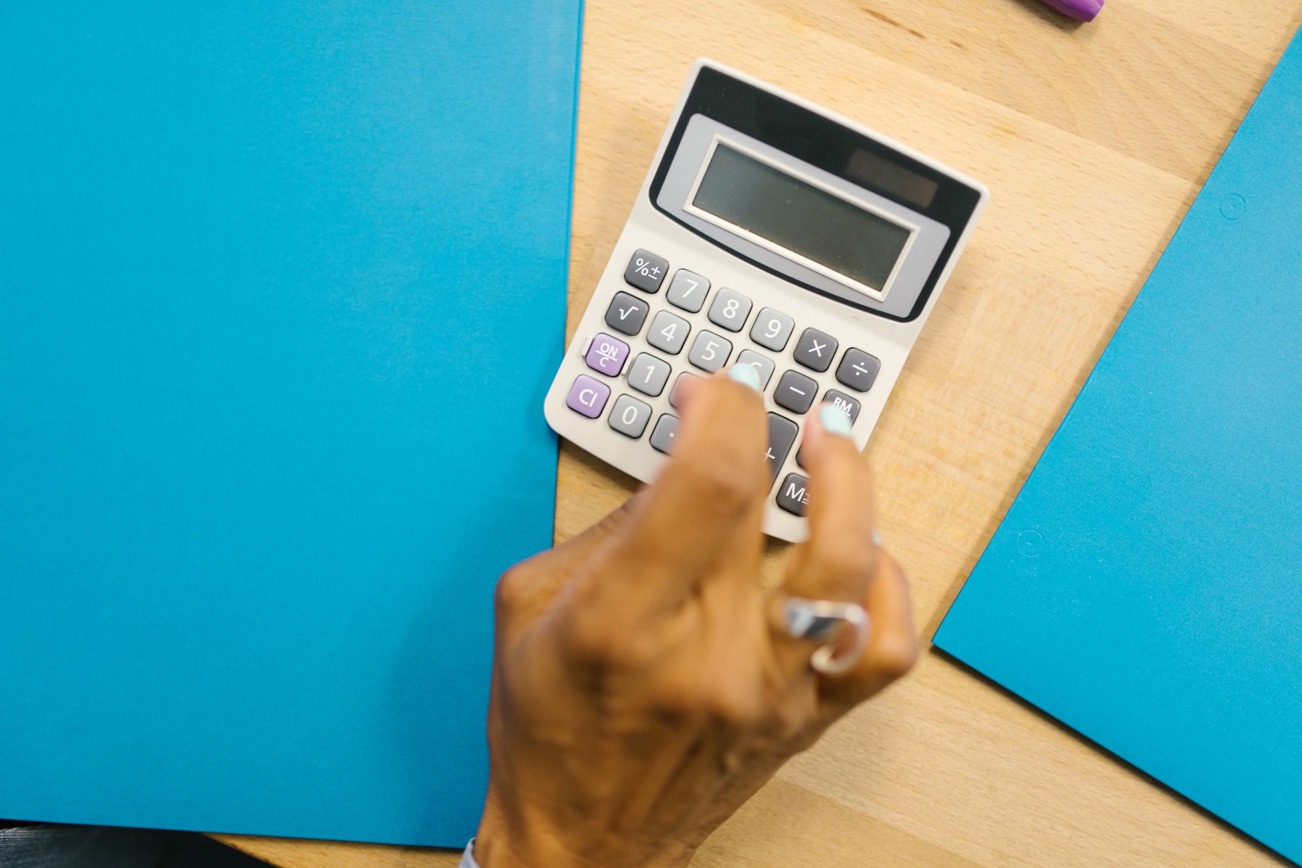 The 3 New Pricing Models in B2B. Pick One, Because The Old One (Just Seats) Really is Dying