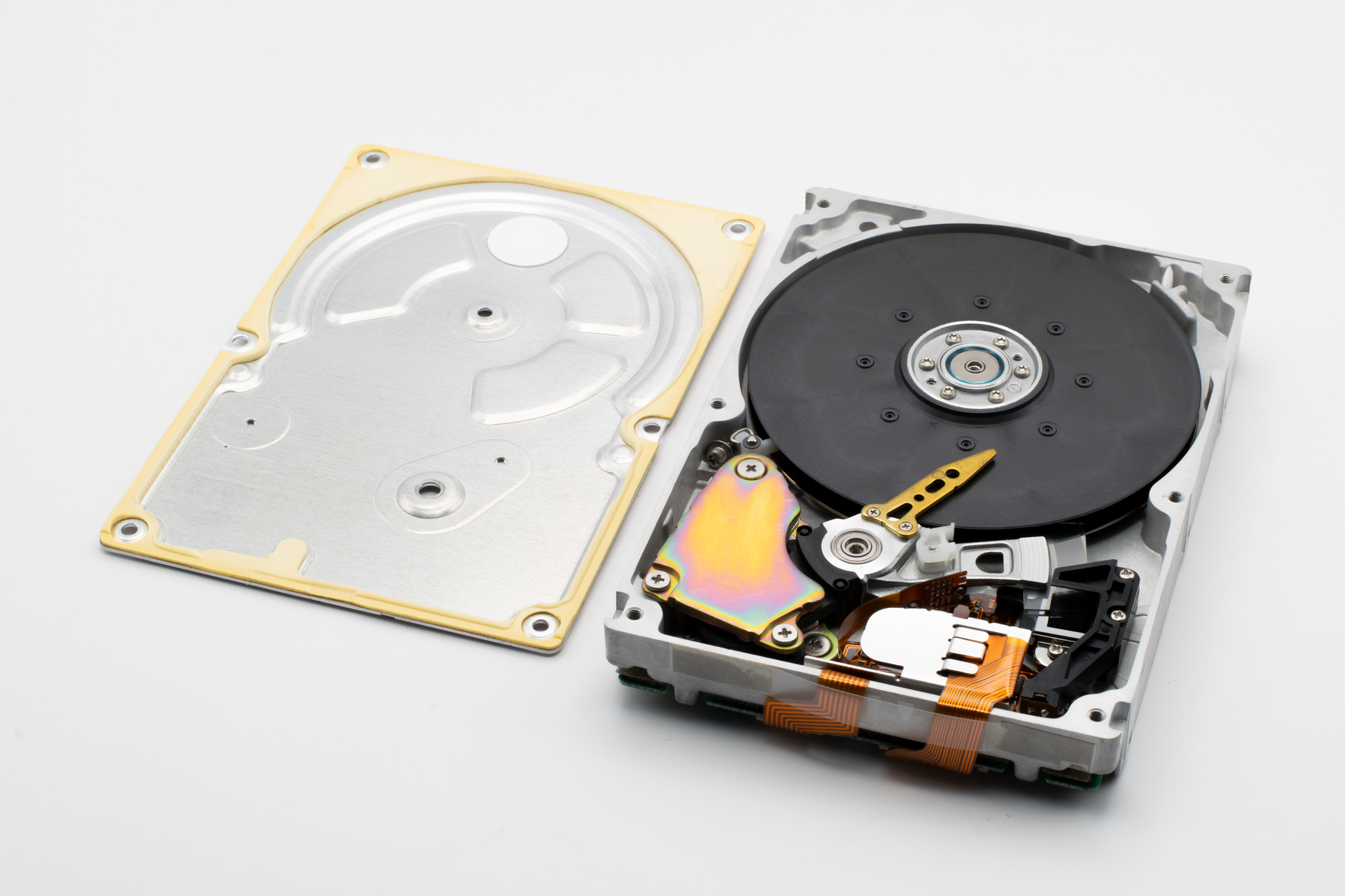 Amazon EC2 X8i instances are now available in additional regions