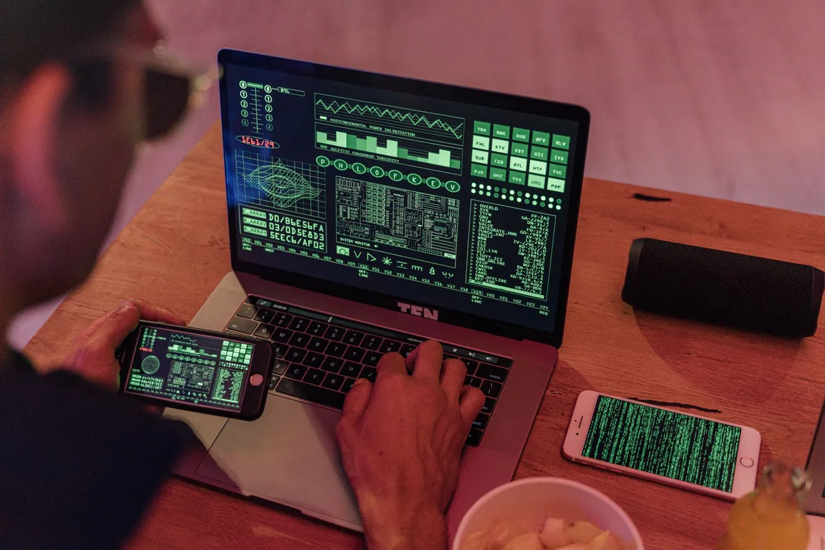 iPhone Users Urged to Update to Patch 2 Zero-Days