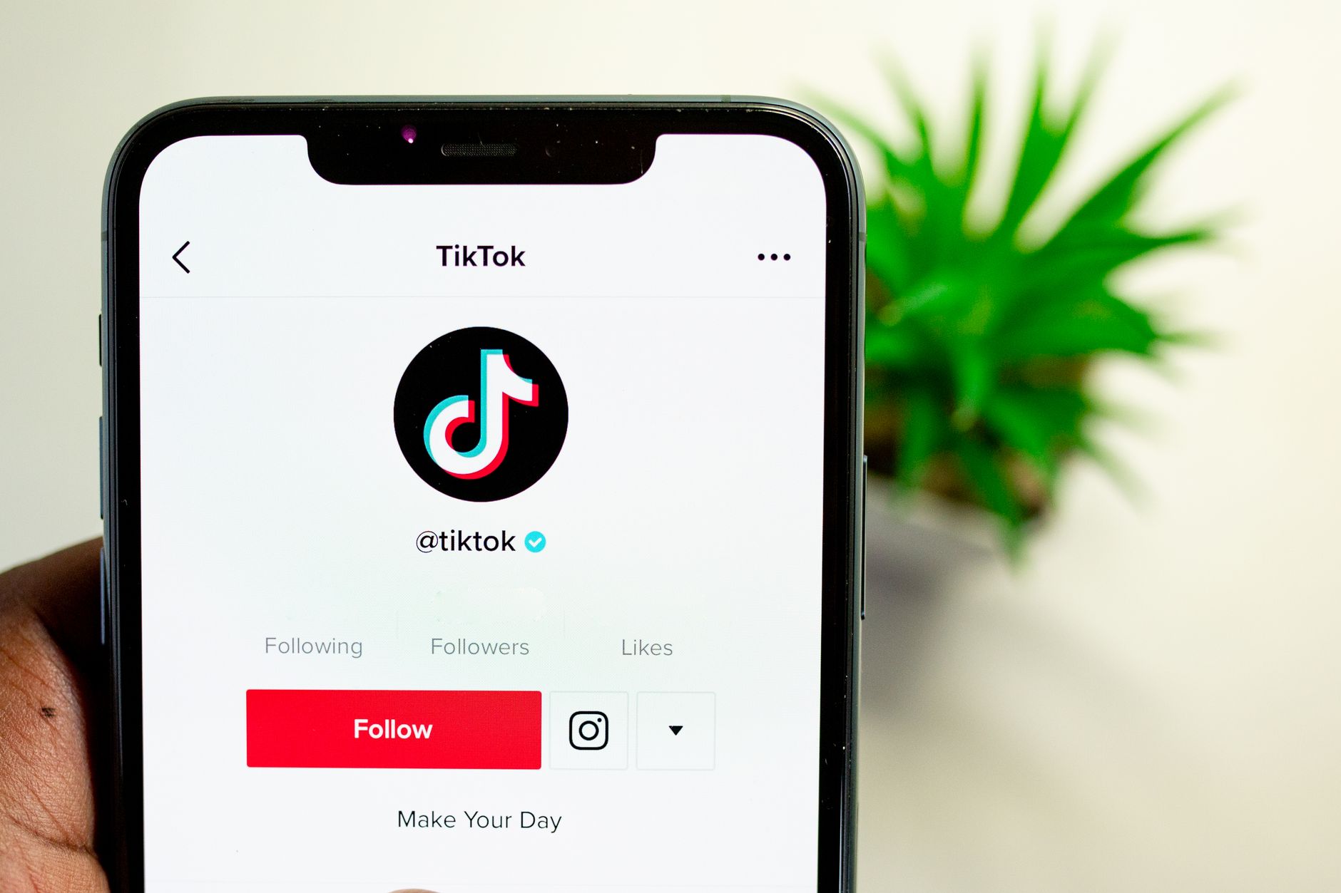 Fake popular sites offer a free app, instead take over PCs