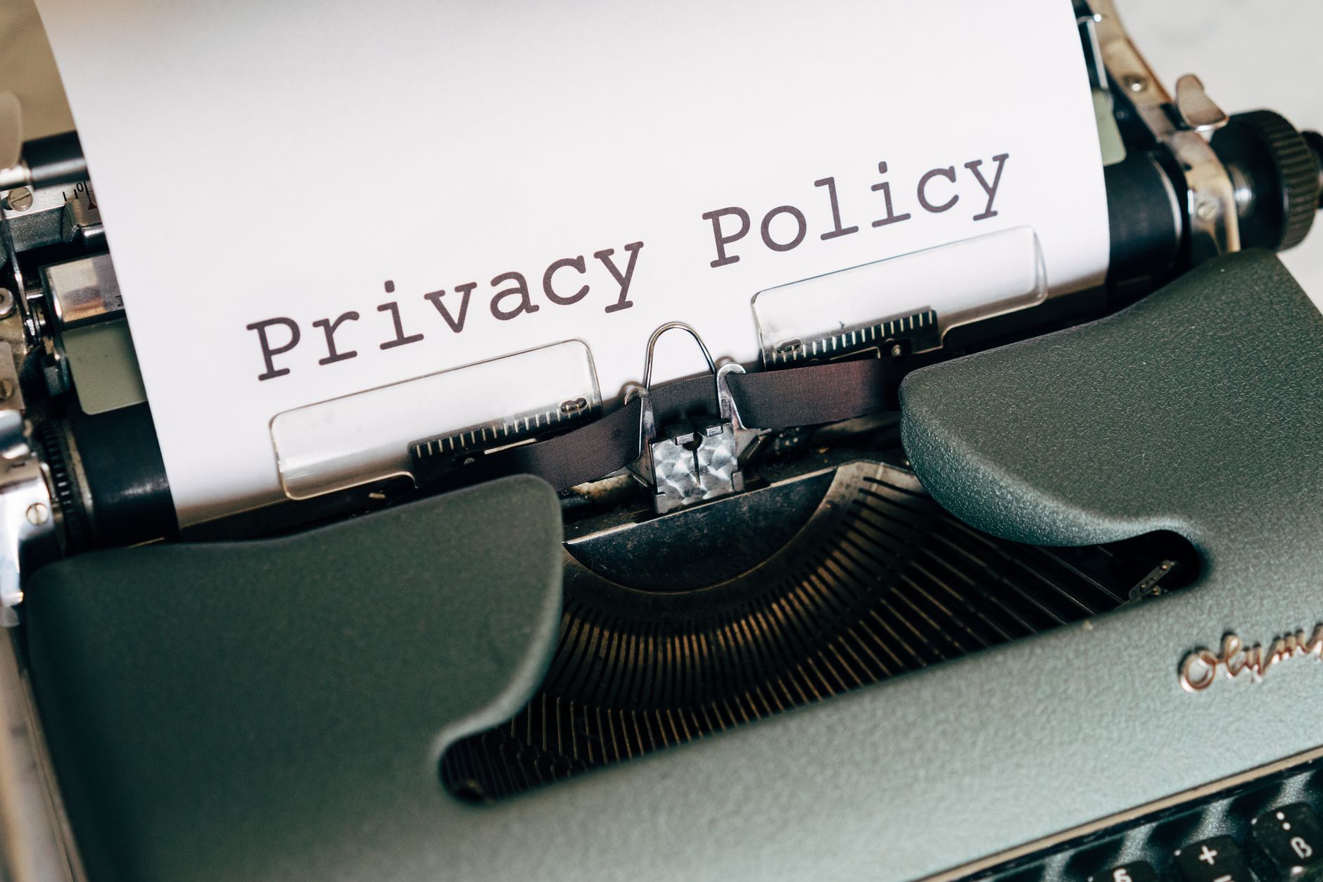 TWINLOOT Abuses SharePoint and Teams to Steal Credentials and Move Across Networks