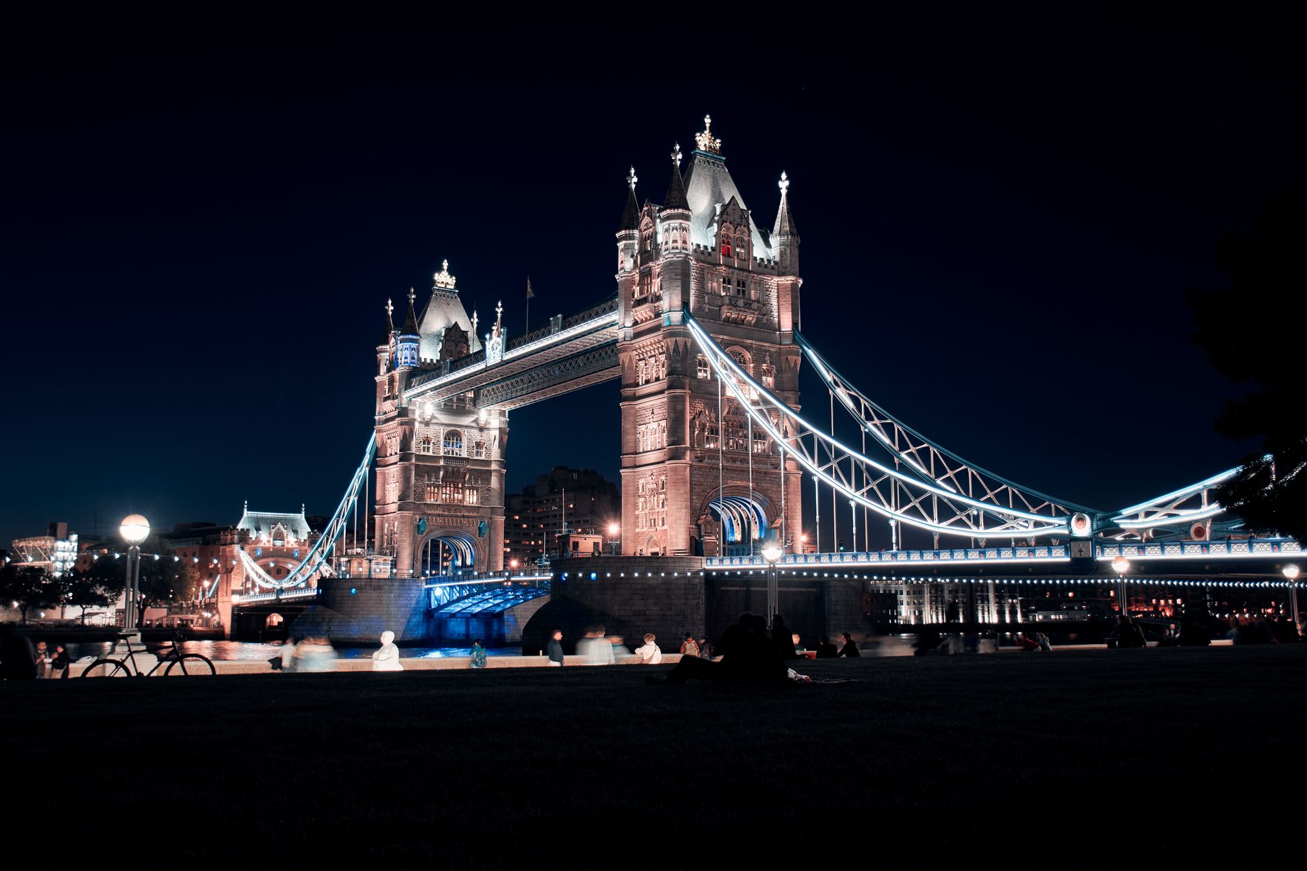Working in London at the World’s Largest Intelligence Company
