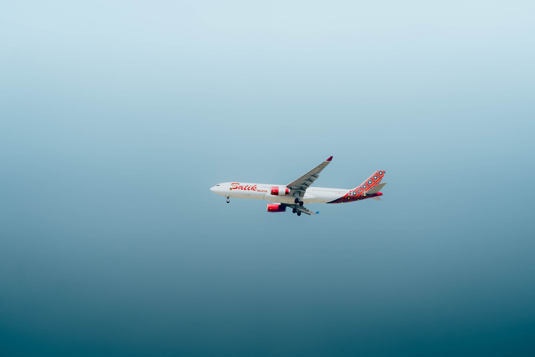 Cyberattack causes a flight delay? Airlines won’t owe you a hotel or meal
