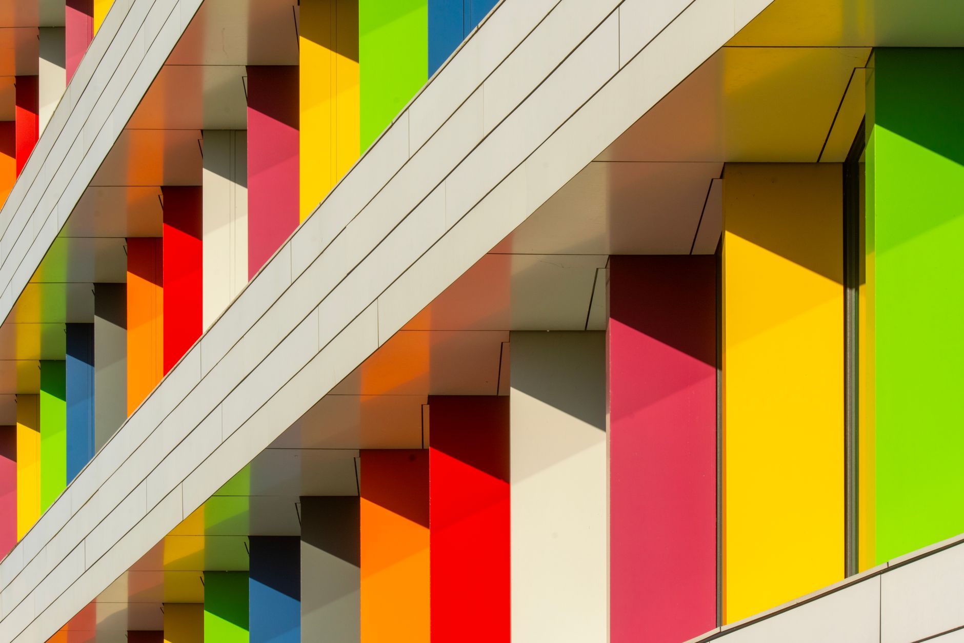 to Extract HEX and RGB Colors From an Image for Web Design