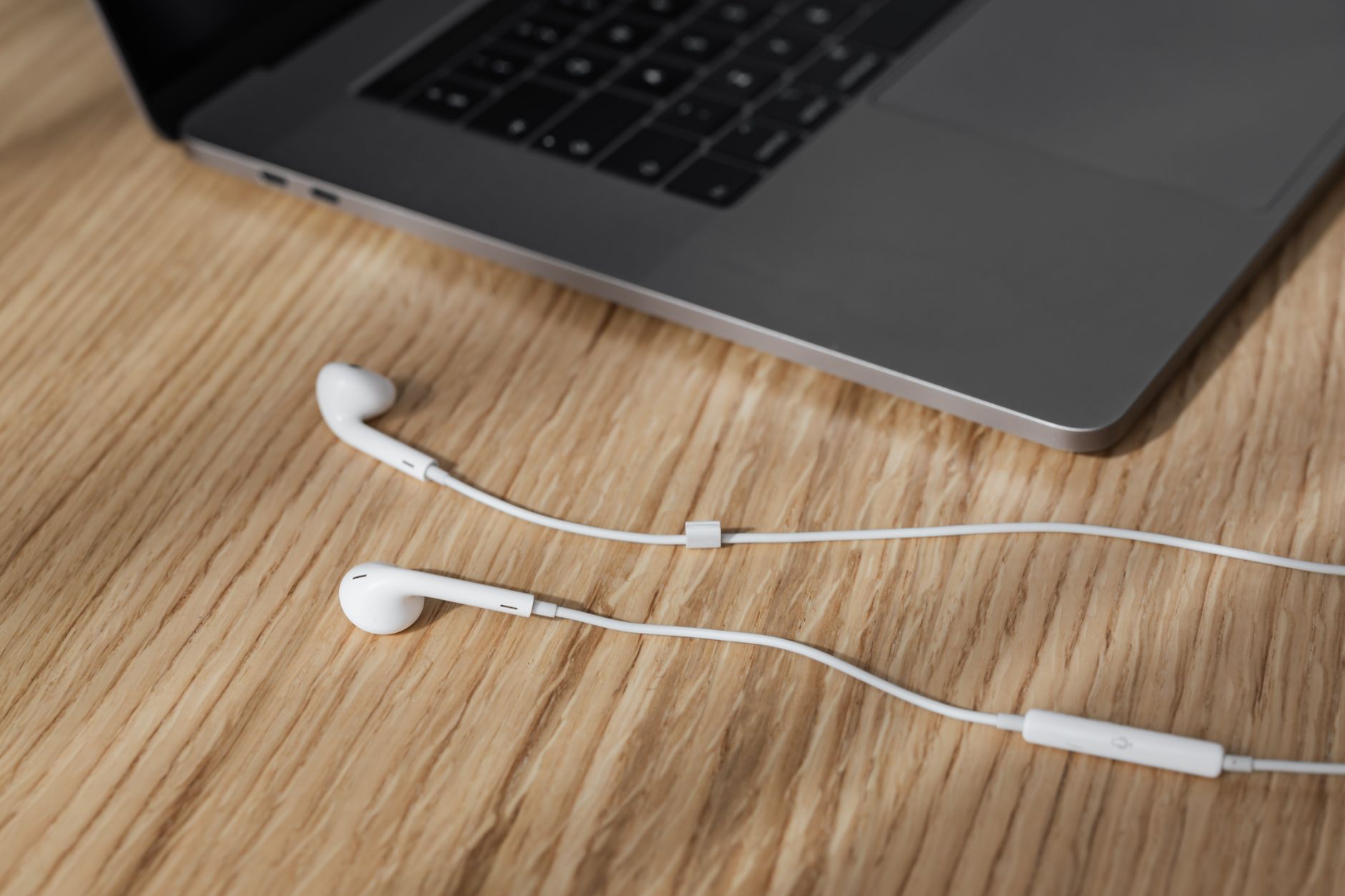 Apple has a plan to fix its memory chip problem, but the US government says no