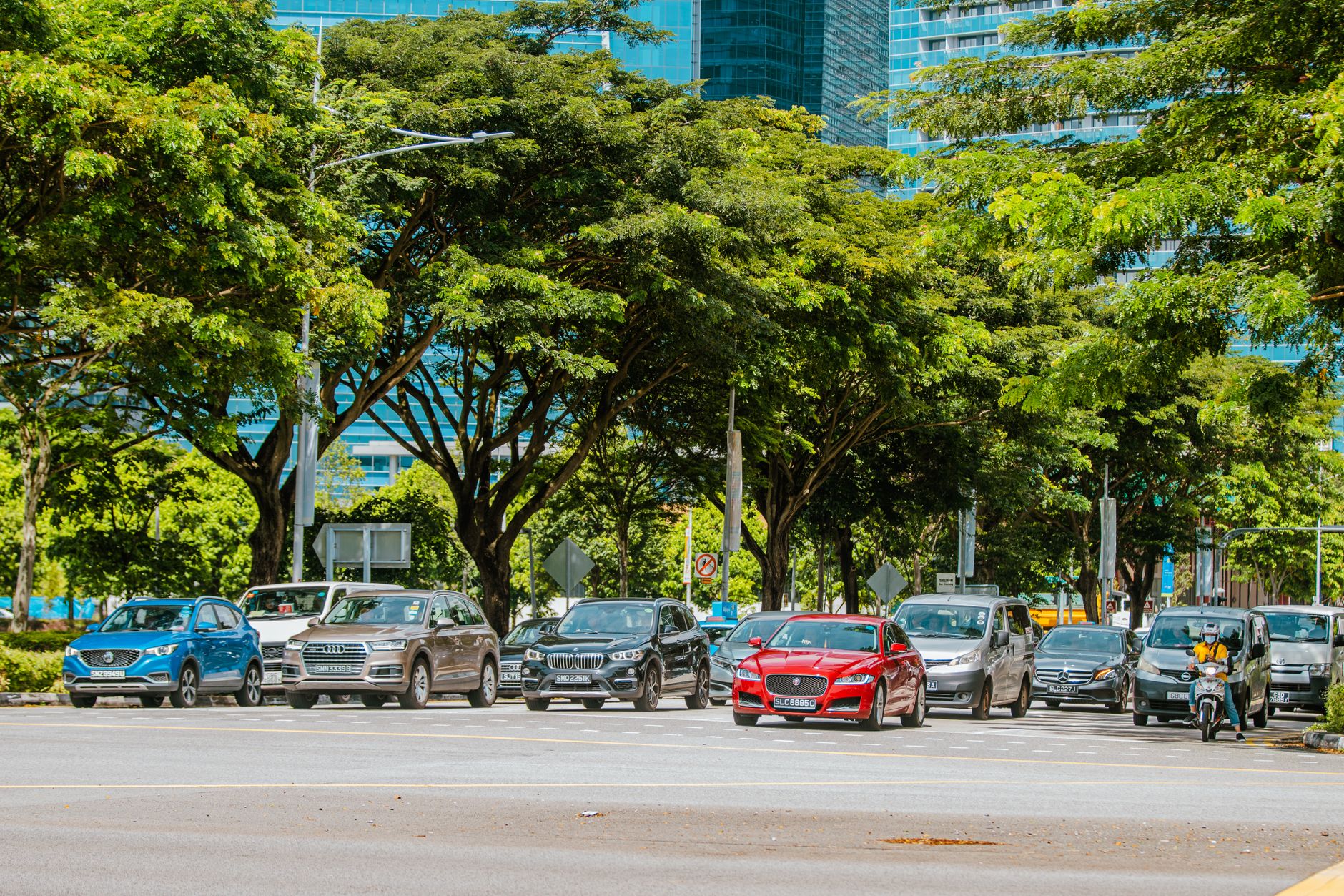 All 2027 GM cars will be able to charge using Tesla Superchargers anywhere in the country