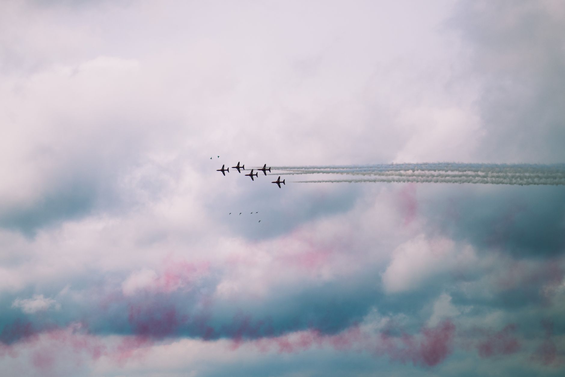 What Speed Do Fighter Jets Land At?
