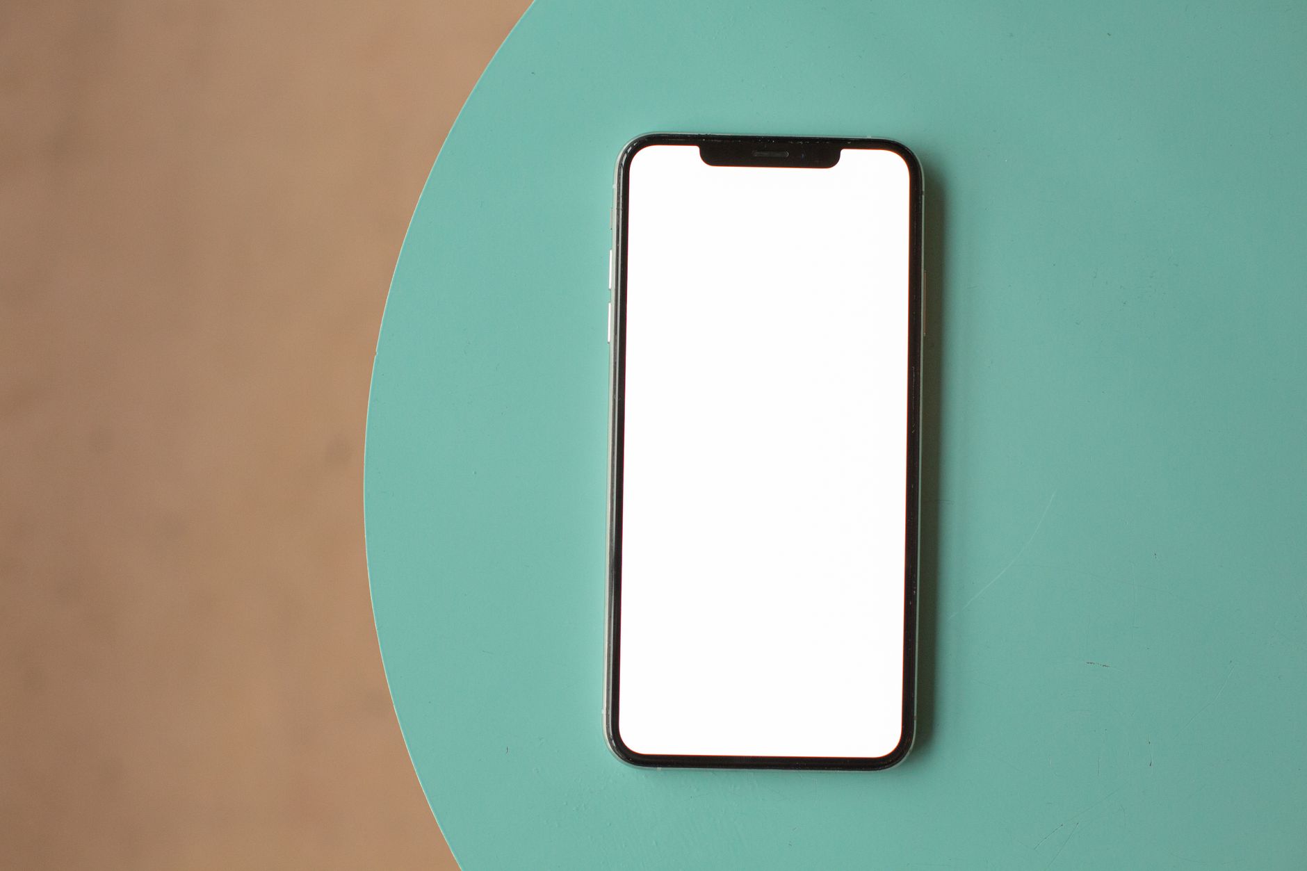 I ditched T-Mobile for Mint and found 3 major drawbacks of smaller carriers - and their workarounds