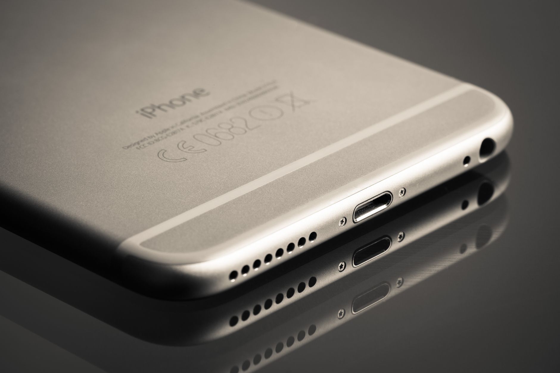 Apple Quietly Fixes iCloud Private Relay Vulnerability in iOS 26.6.1