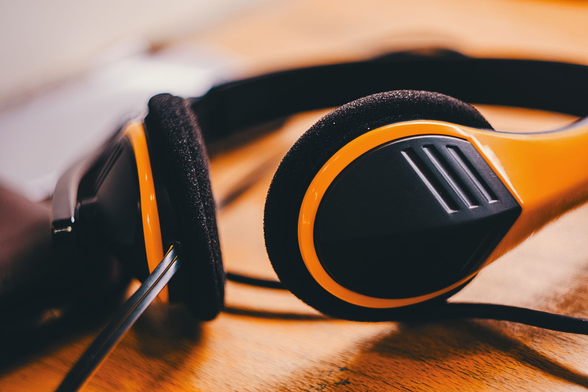 Audio-Technica’s new $99 headset focuses on the two things gamers actually need