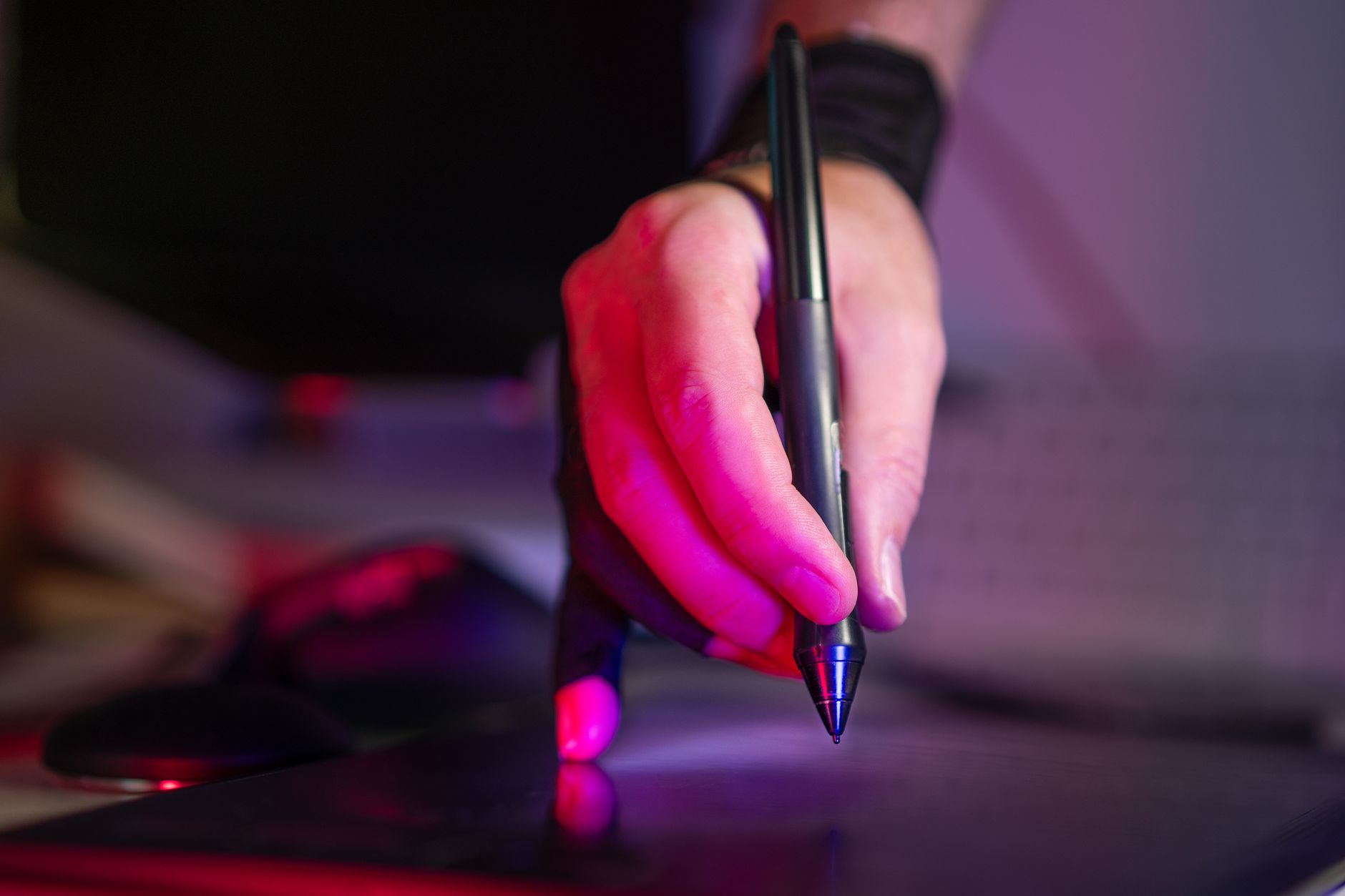 Adobe Photoshop now has an AI editor for people who’d rather prompt