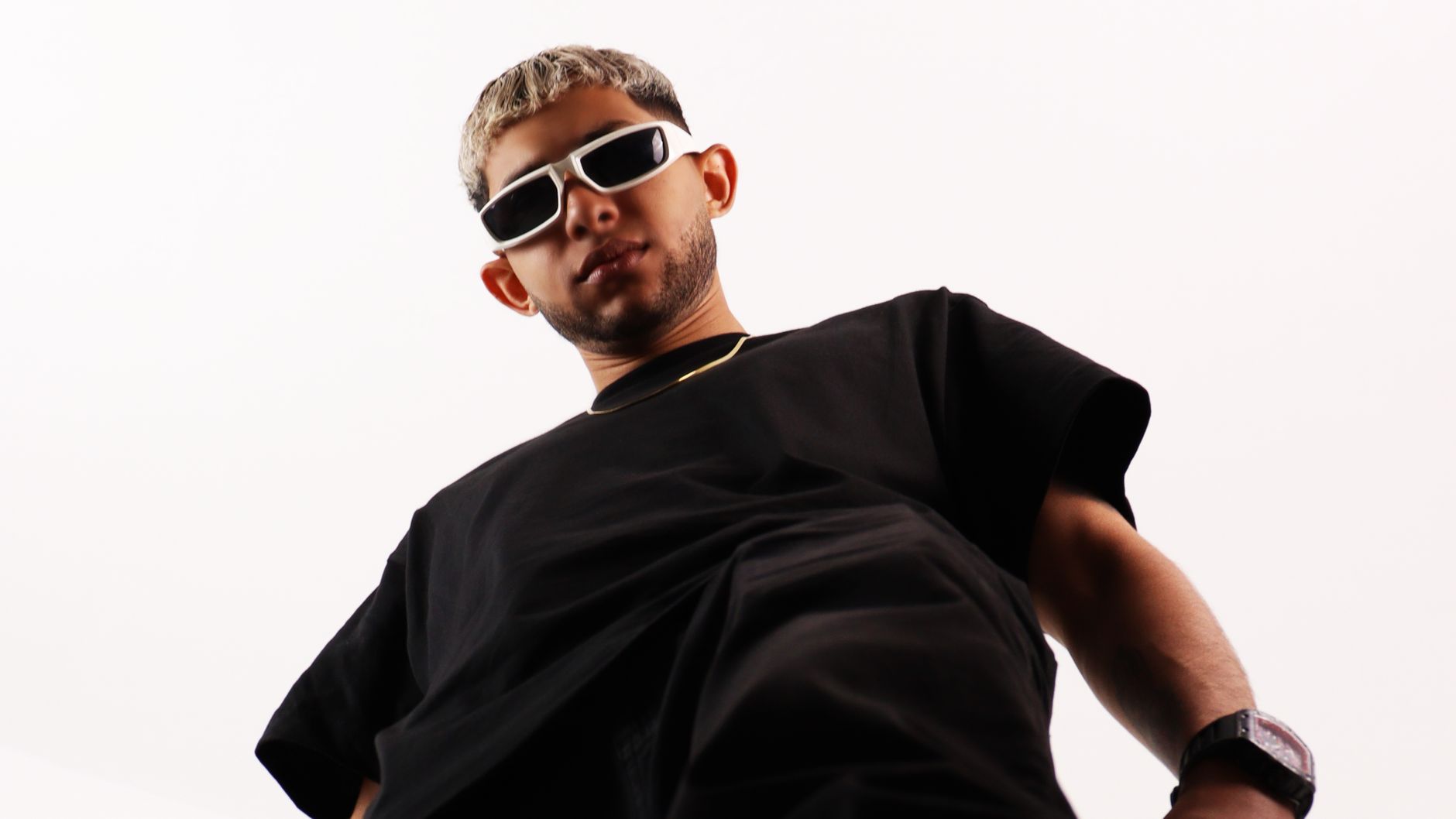 Meta Ray-Ban update will block the most obvious loophole for disabling the privacy LED