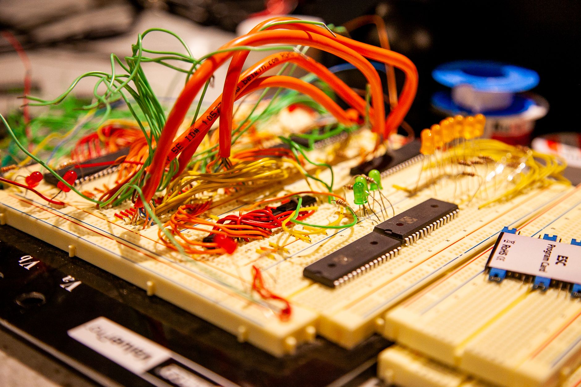 Ethernet splitter vs switch: What's the difference and how do you use them?