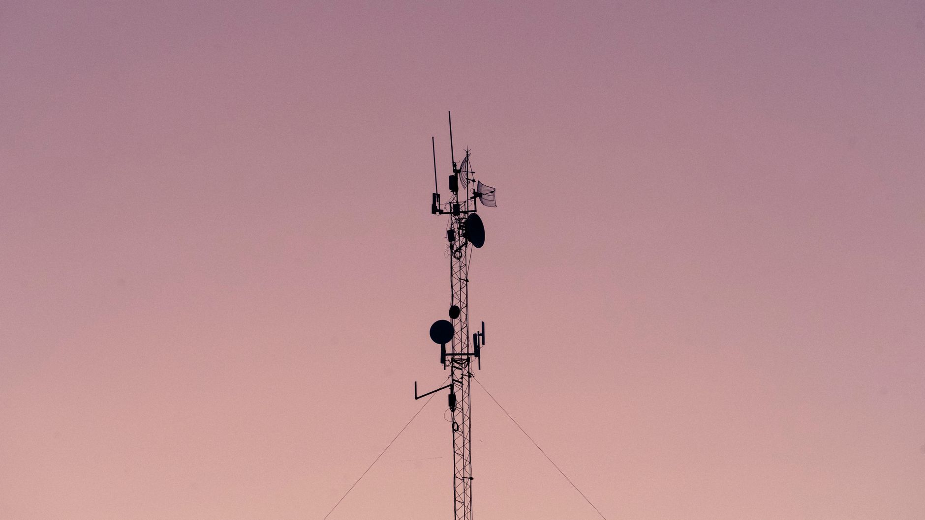 Some satellite companies still have an appetite for boutique launch services